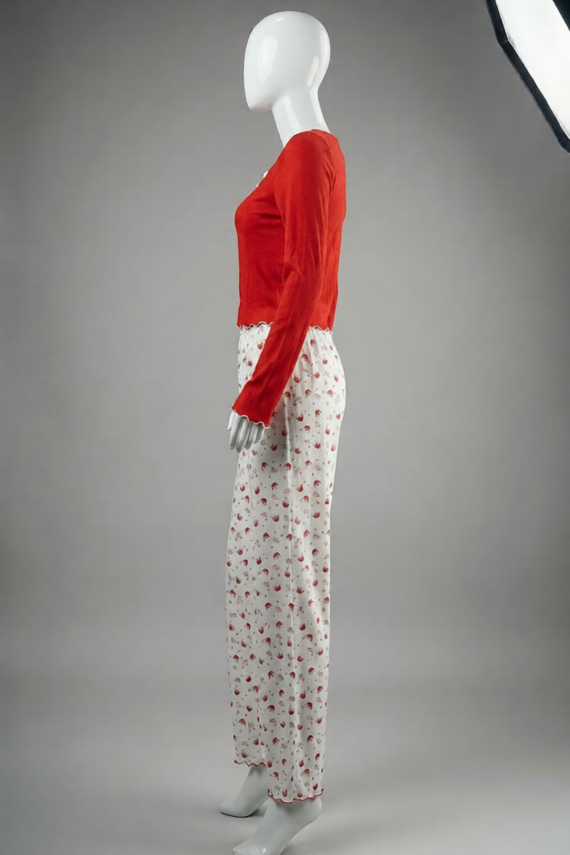 Red Ribbed Lettuce-Edge Lounge Set (2-Piece)