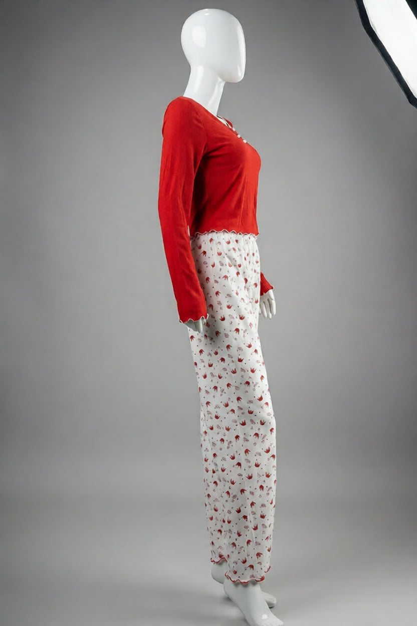 Red Ribbed Lettuce-Edge Lounge Set (2-Piece)