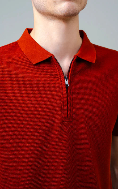 TEXTURED ZIPPER POLO RUST